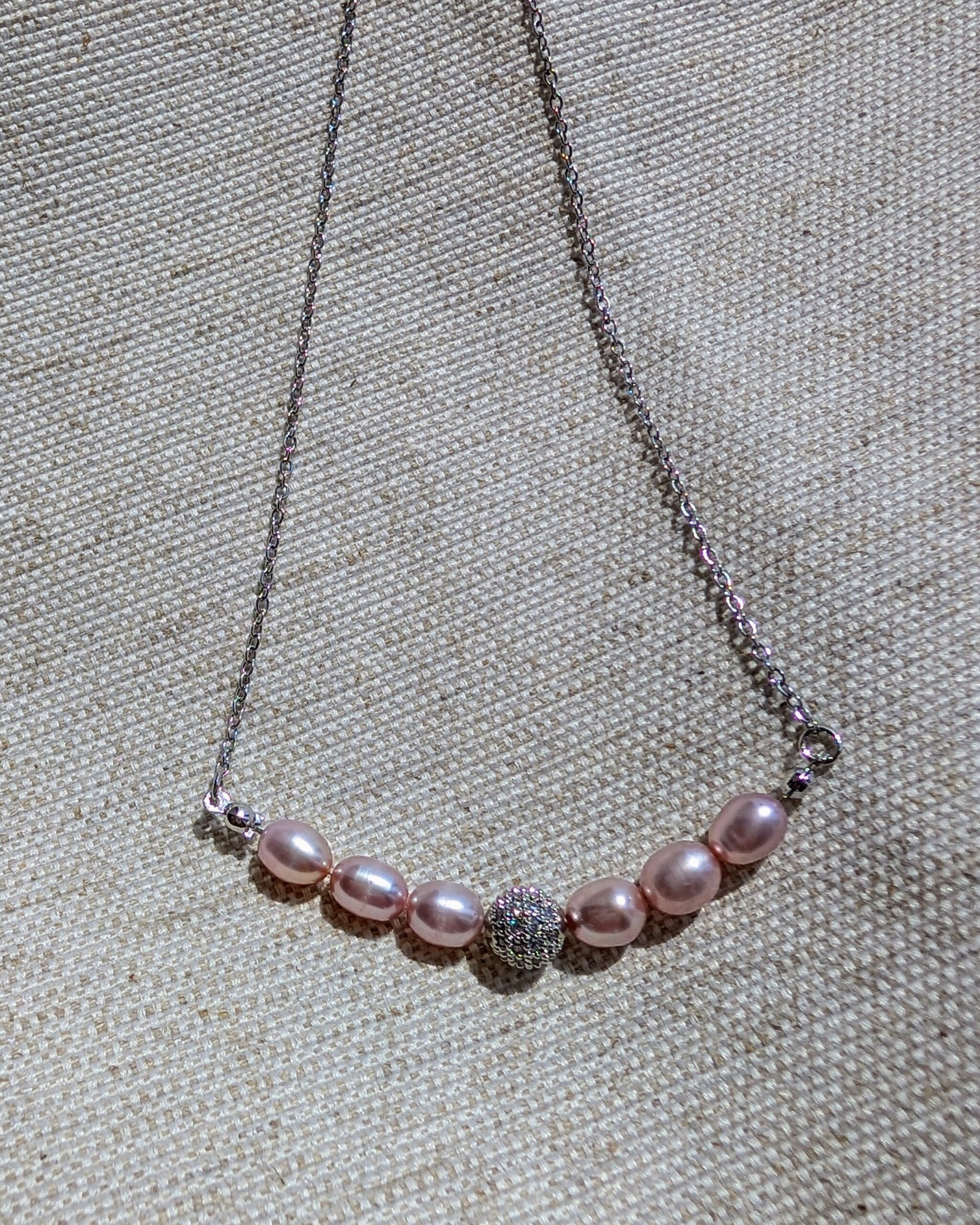 Perle - Bar Necklace - Image 3